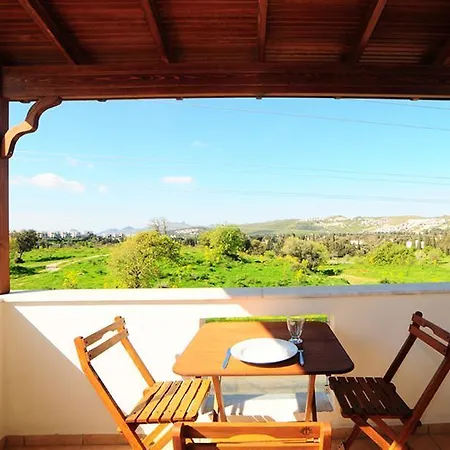 アパートホテル Lemon Tree ビテツ