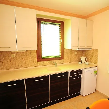 Lemon Tree Apartmanhotel