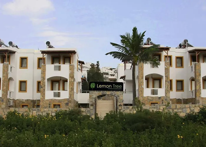 Aparthotel Lemon Tree 3*