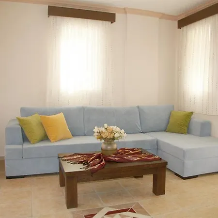 Aparthotel Lemon Tree 2*