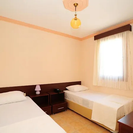 Lemon Tree Aparthotel 2*