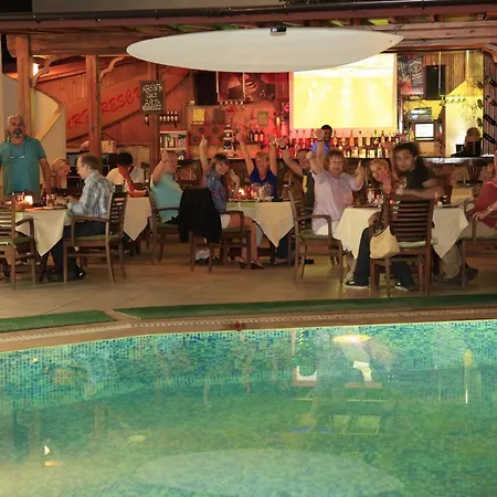 Lemon Tree 公寓式酒店 比特兹