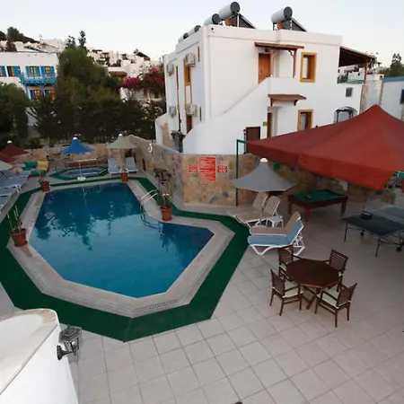 Aparthotel Lemon Tree 2*